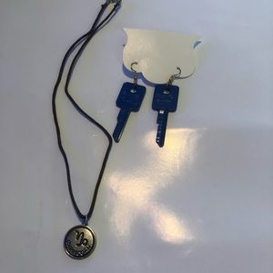 Capricorn necklaces do key earrings